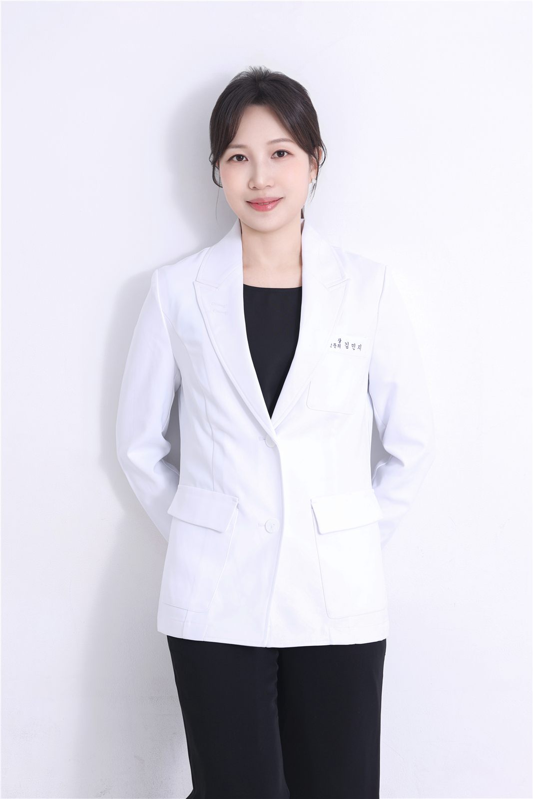 Dr Kim Min Ji